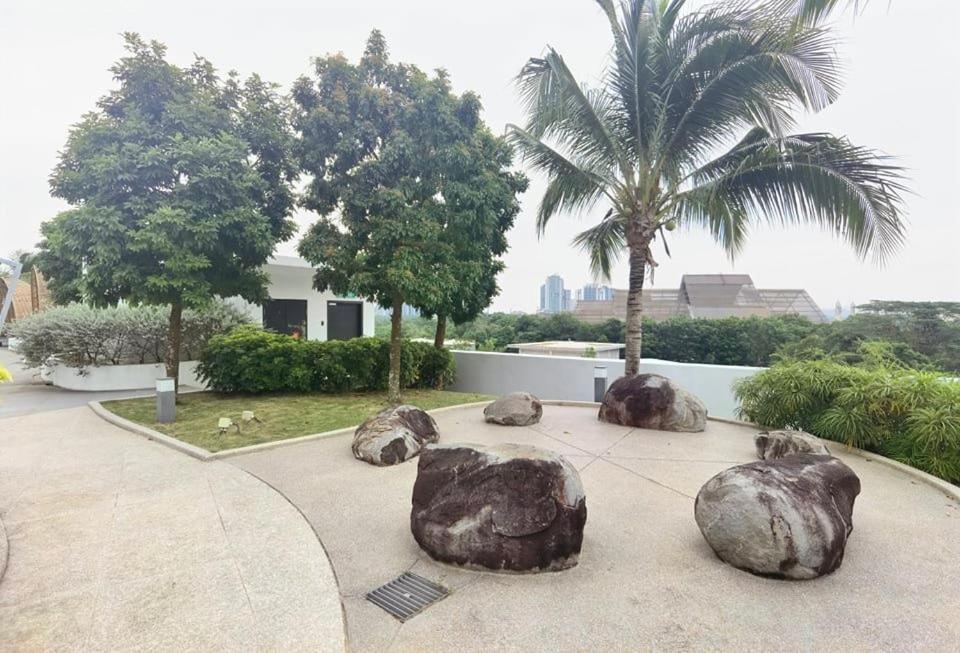 1519 Almas Suites Seaview Sunrise Netflix By Stay Nusajaya  Bagian luar foto